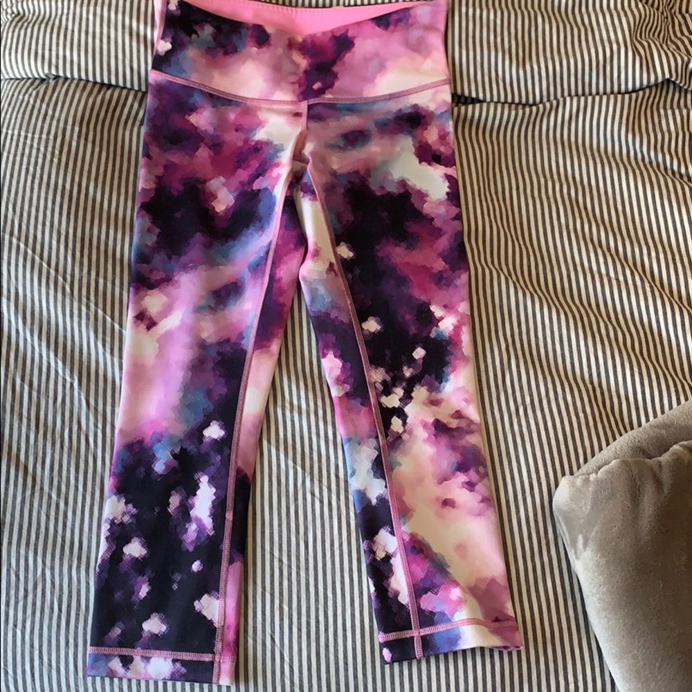 WunderUnder Lululemon Crops